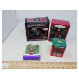 MIXED COLLECTIBLES  / 4 PCS