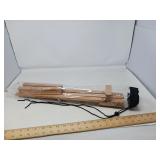 WOODEN COLLAPSIBLE ART EASEL / NEW