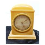 ANTIQUE ART DECO  MANTLE / VANITY CLOCK