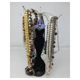 UNIQUE NECKLACE HOLDER / PLUS JEWELRY