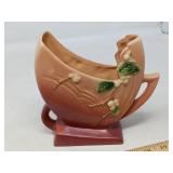 1947  ROSEBERRY POTTERY 'SNOWBERRY'  VASE