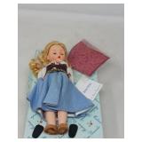 VINTAGE MADAM ALEXANDER / BRIAR ROSE  / 42540