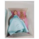 1997 / MADAM ALEXANDER / SLEEPING BEAUTY  DOLL
