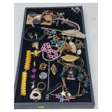 ASSORTED JEWELRY LOT