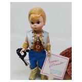 COLLECTIBLE DOLLS LOT / 3 PCS