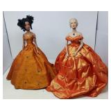 VINTAGE COLLECTIBLE DOLLS / 2 PCS