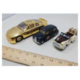 VINTAGE MODEL VEHICLES / 3 PCS