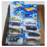 8 HOTWHEELS NOS UNOPENED
