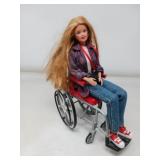 BARBIE'S FRIEND / BECKY / THE SCHOOL PHOTOGRAPHER