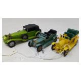 COLLECTIBLE CLASSIC CARS OF DAYS GONE BY!