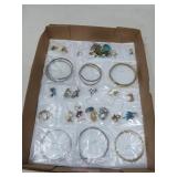 JEWELRY -  EARRING PAIRS