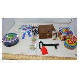 VINTAGE MIXED LOT