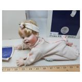 MOMENTS TREASURES / PROCELAIN DOLL / AUBREY