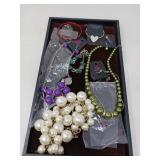 PRETTY BEADS & OTHER JEWELRY THINGS