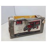 COLLECTIBLE MODEL REPLICA / ACE HARDWARE