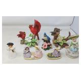 COLLECTIBLE FIGURINES / VINTAGE