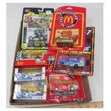 COLLECTIBLE MINI TOY VEHICLES / 7 PCS