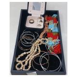 MIXED JEWELRY LOT