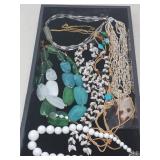 FASHION JEWELRY BEADS / MIXED
