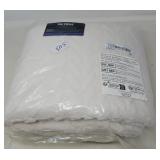 NEW THROW RUG 35X82 GRIPPY BACKED