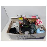 HANDY HOUSEHOLD LOT / MIXED ITEMS