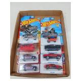 LOT OF 8 HOTWHEEL TYPE CARS UNOPENED