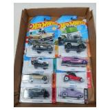 8 HOTWHEELS SCALE MODEL CARS UNOPENED