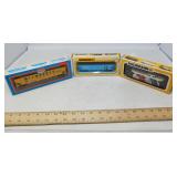 MODEL TRAIN CARS / 3 PCS / ORIGINAL BOXES