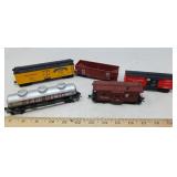 MODEL TRAIN CARS LOT / PREOWNED / 5 PCS