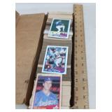 SPORTS TRADING CARDS / BASEBALL