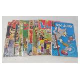 VINTAGE COLLECTIBLE COMICBOOKS / 10 ISSUES