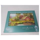 TEMPERED GLASS CUTTING BOARD / NEW