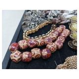 MIXED JEWELRY LOT
