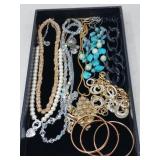ASSORTED JEWELRY ITEMS