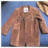 SIZE M. LEATHER JACKET