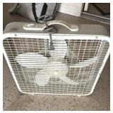 LAKEWOOD ELECTRIC FAN