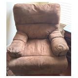 ROCKER RECLINER