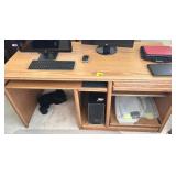 WOODEN OFFICE DESK