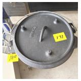 UNIVERSAL CAST-IRON POT