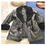 SIZE S. 4U LEATHER JACKET
