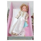 VINTAGE MADAME ALEXANDER / PRINCESS DIANA DOLL