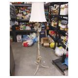 VINTAGE TOLEWARE FLORAL FLOOR LAMP