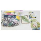 MISC LOT W/ GOLF BALLS, KEYCHAINS, SWITCH PLATES