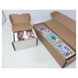 SPORTS TRADING CARDS LOT / 2 BOXES