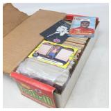 VINTAGE / MIXED TRADING CARDS LOT