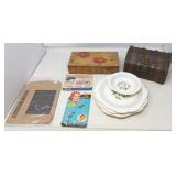 VINTAGE LOT OF MIXED ITEMS