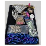 MIXED JEWELRY LOT