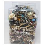 JUG 'O JEWELRY