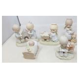 VINTAGE PRECIOUS MOMENTS FIGURINES / 5 PCS