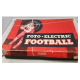 1948 / FOTO-ELECTRIC FOOTBALL GAME